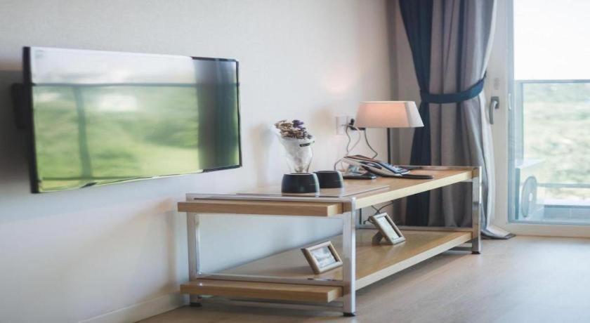 Sallys Jeju Hotel Екстер'єр фото